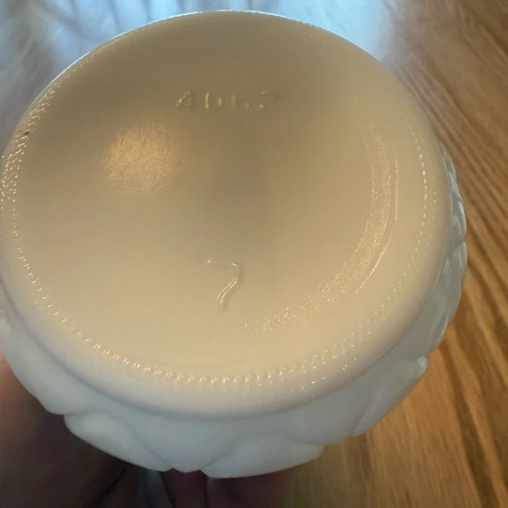 Vintage Milk Glass Diamond Cut Pattern Vase